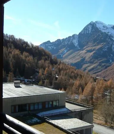 - In / - Out In Cervinia * Breuil-Cervinia